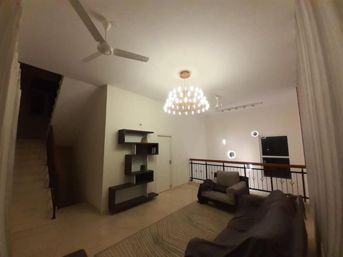 Welcome To Serenity-Luxury Villa At Prestige Augusta Golf Village بنغالور المظهر الخارجي الصورة